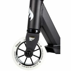 Chilli Base Stuntscooter -Trekkingräder Verkäufe az chilli base stuntscooter 3 black white 222614
