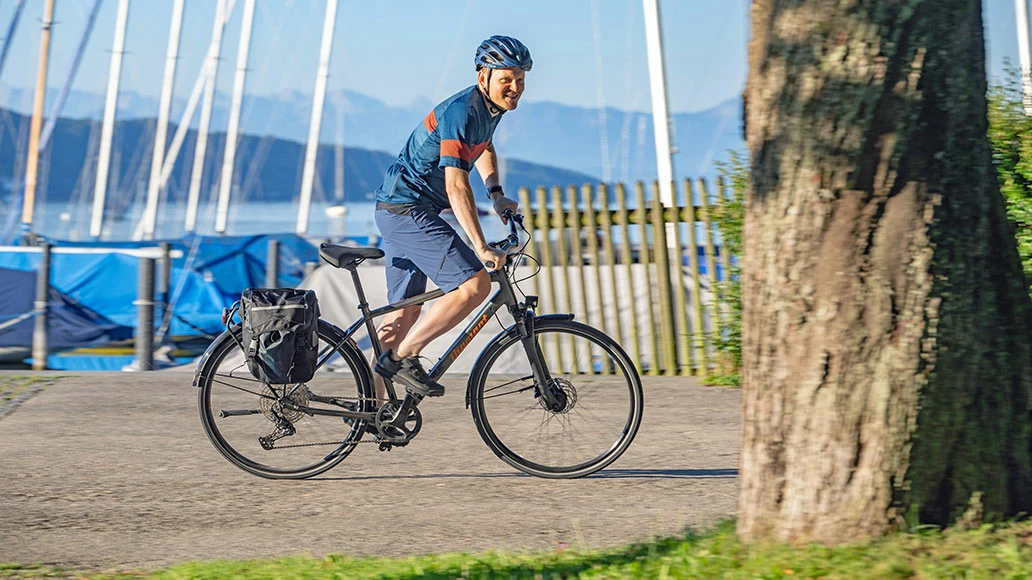 Titelseite -Trekkingräder Verkäufe trekkingraeder mittelklasse test